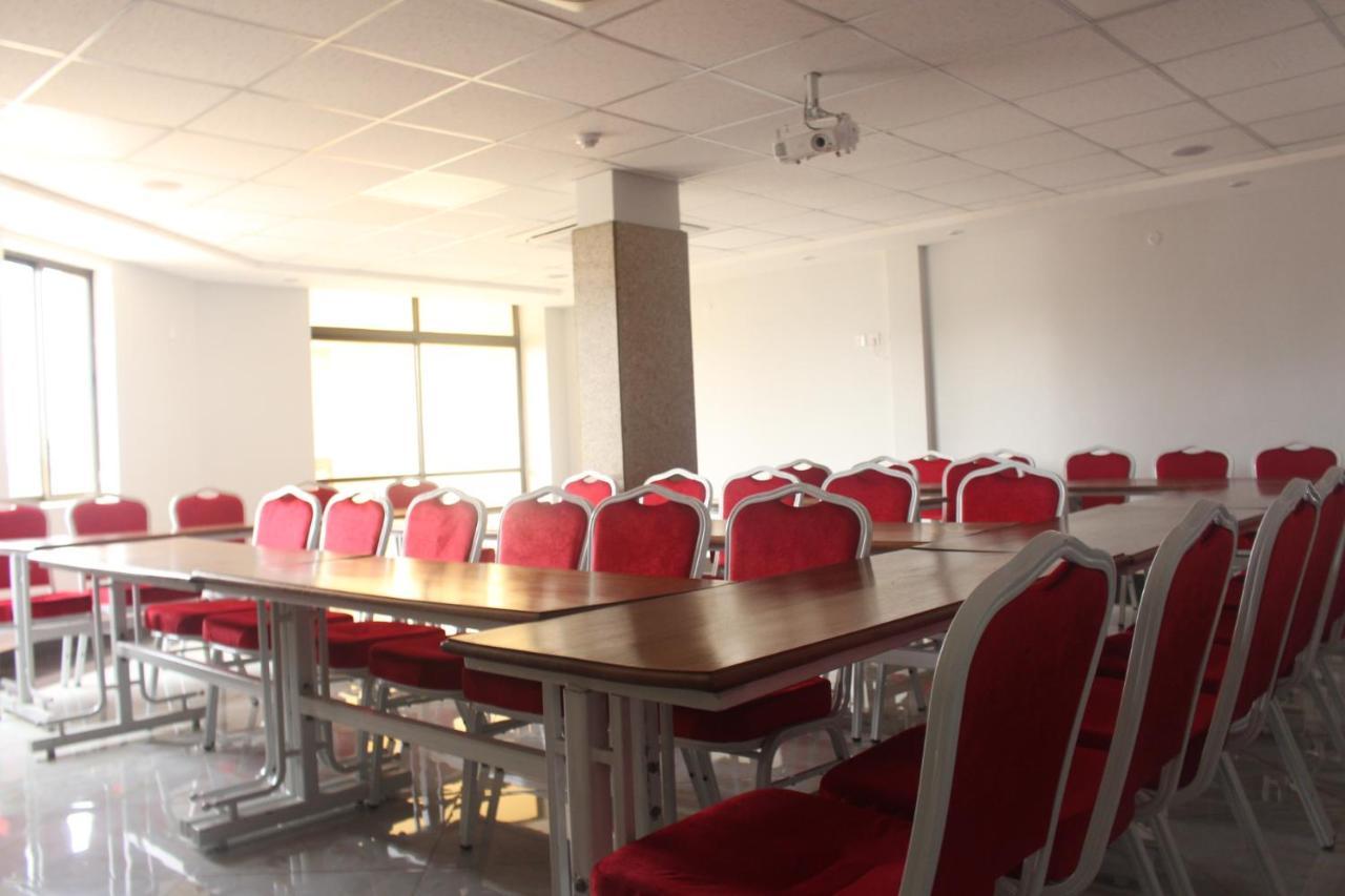Prinias Hotel Kisumu Kültér fotó