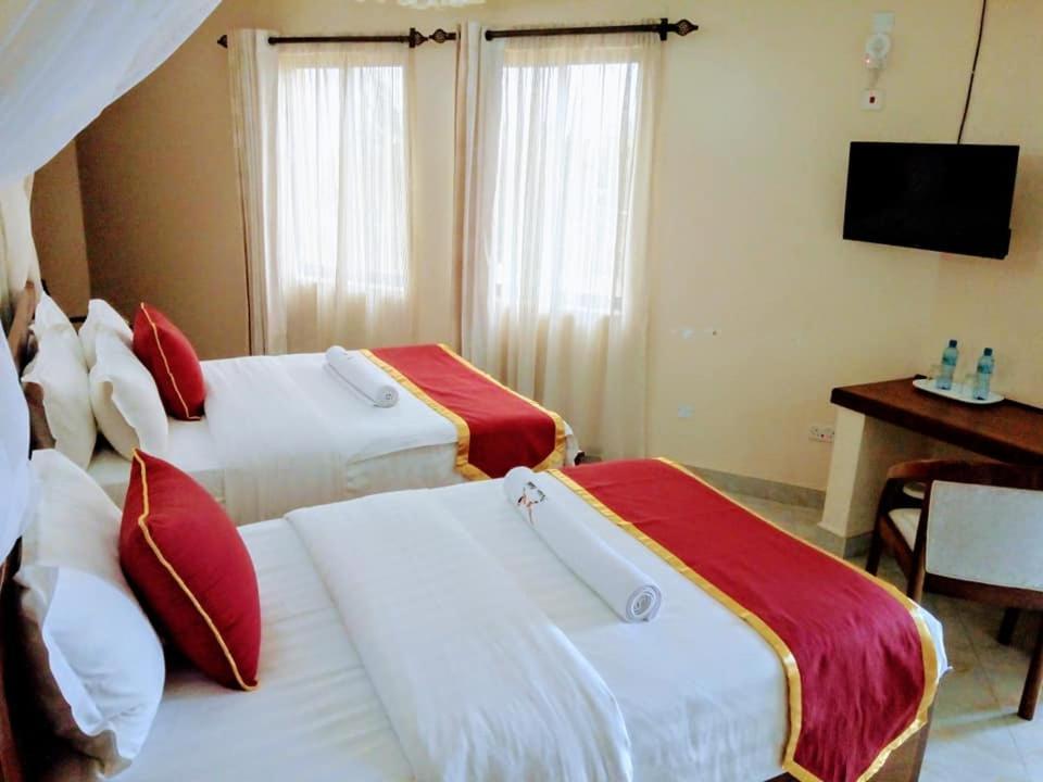 Prinias Hotel Kisumu Kültér fotó